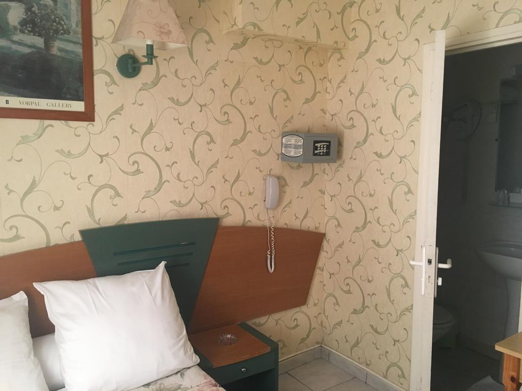 Hotel Relax Marsilia Exterior foto